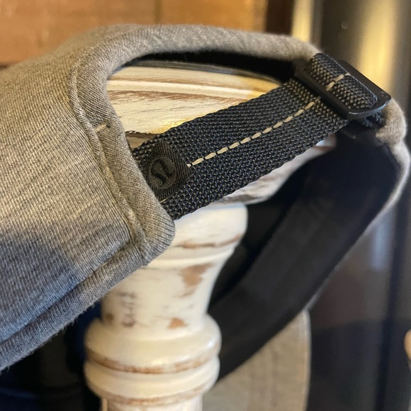 Lululemon Gray Baseball Cap - Picture 3 of 5